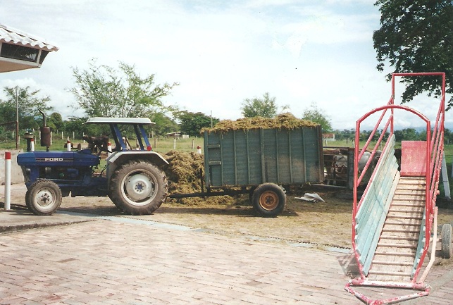 remolques agrícolas 31 cisternas plataformas plasticio maderplast galera esparcidores de estiércol remolque esparcidor plataformas remolcador para transporte agrícola basculante plataformas o zorra remolques agrícolas 001 cisternas plataformas plasticio maderplast galera esparcidores de estiércol remolque esparcidor plataformas remolcador para transporte agrícola basculante plataformas o zorra remolques agrícolas 31 cisternas plataformas plasticio maderplast galera esparcidores de estiércol remolque esparcidor plataformas remolcador para transporte agrícola basculante plataformas o zorra